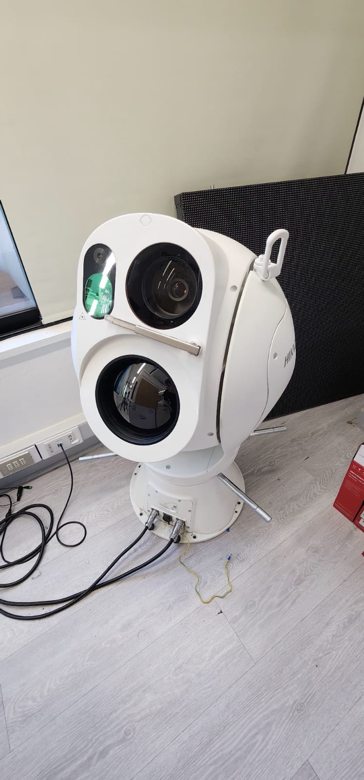 WhatsApp Image 2025 12 04 at 19.19.56