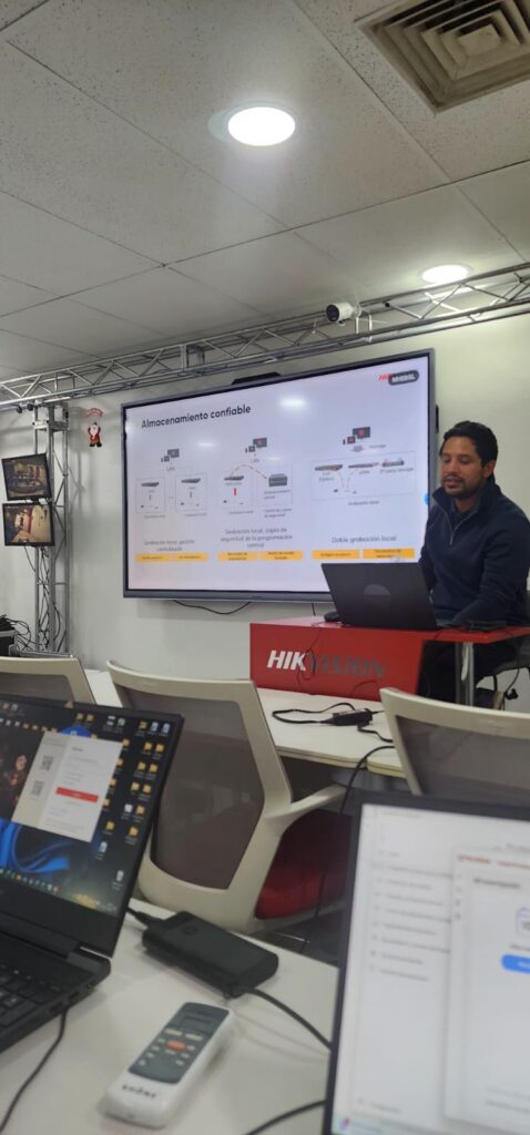 WhatsApp Image 2025 12 04 at 19.19.57 (3)